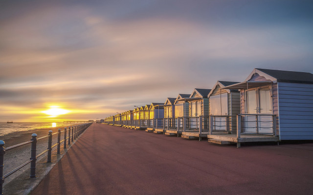 Beach huts sunset ocean tilt free wallpaper for desktop - medium preview image
