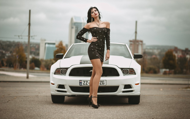 Woman dress white car city free wallpaper for desktop - medium preview image