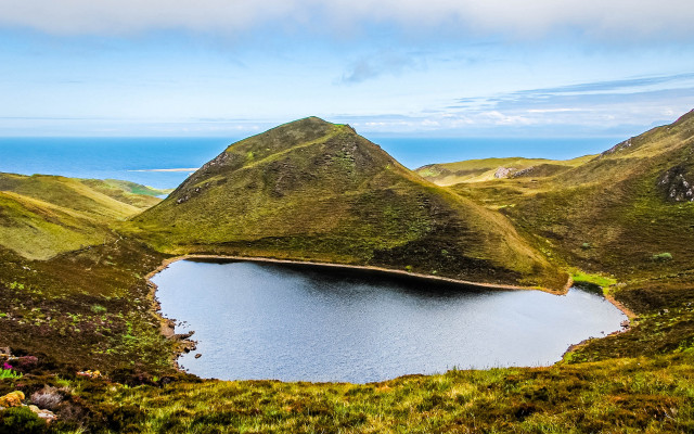 Lake mountains blue sky clouds #15 free wallpaper for desktop - medium preview image