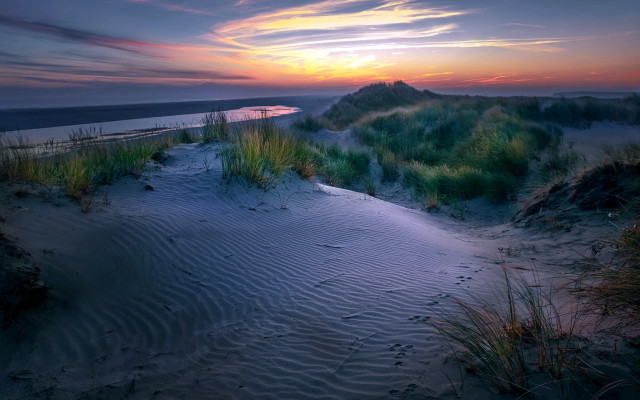 Sunset beach grass dunes hill free wallpaper for desktop - medium preview image