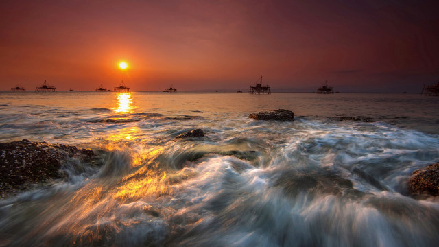 Sunset water ships rocks shoreline free wallpaper for desktop - medium preview image