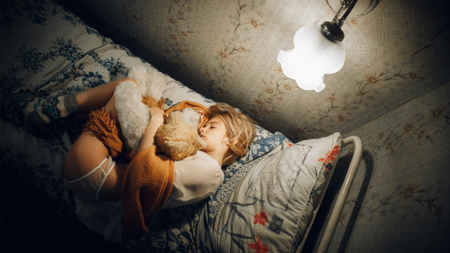 Woman laying bed teddy bear free wallpaper for desktop - medium preview image