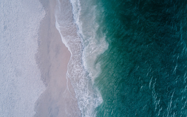 Dionisius beach surfboard ocean horizon free wallpaper for desktop - medium preview image