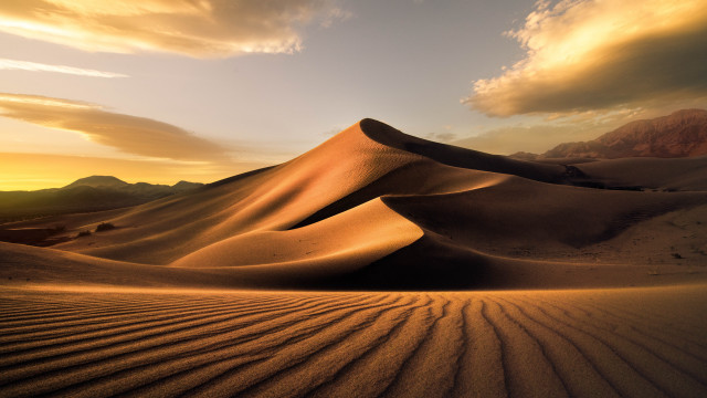 Desert sand dunes mountains sunset #2 free wallpaper for desktop - medium preview image