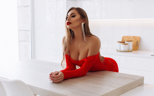 Woman red dress sitting arabesque #2 free wallpaper for desktop - medium preview image