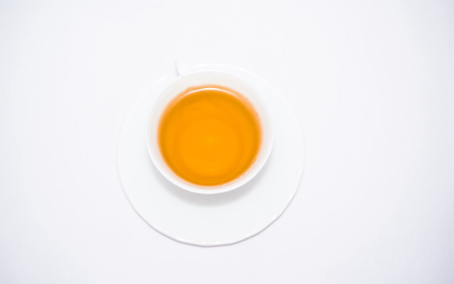 Tea plate spoon minimalist 3d free wallpaper for desktop - medium preview image