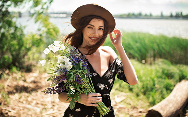 Woman hat flower bouquet lake free wallpaper for desktop - medium preview image