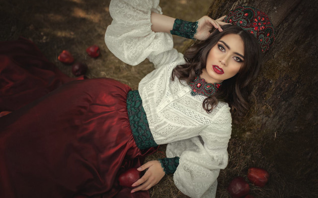 Woman apple flowers fashion elina free wallpaper for desktop - medium preview image