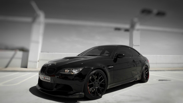 Black car parking lot white free wallpaper for desktop - medium preview image