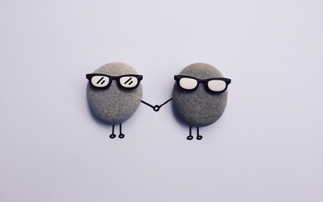 Rocks glasses holding hands heart free wallpaper for desktop - medium preview image