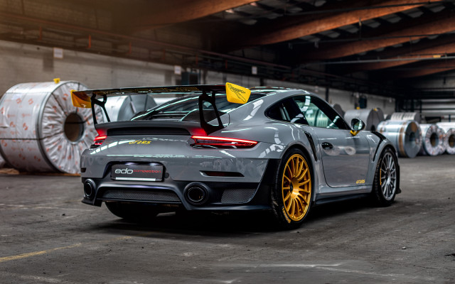 Grey porsche garage yellow flag free wallpaper for desktop - medium preview image