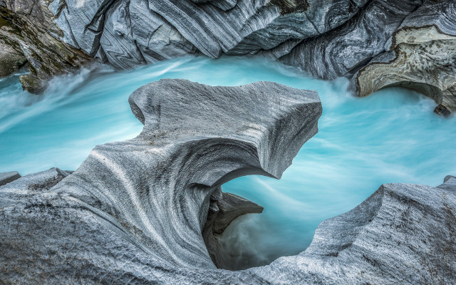 River rocks blue water fantasy free wallpaper for desktop - medium preview image