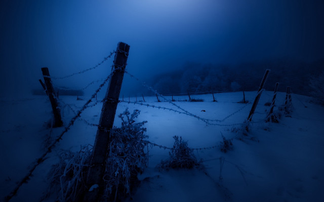 Fence snow moon foggy gothic free wallpaper for desktop - medium preview image