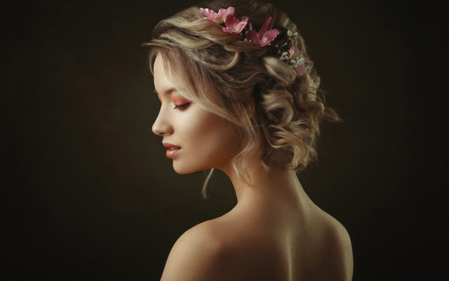 Woman flower hair profile portrait free wallpaper for desktop - medium preview image
