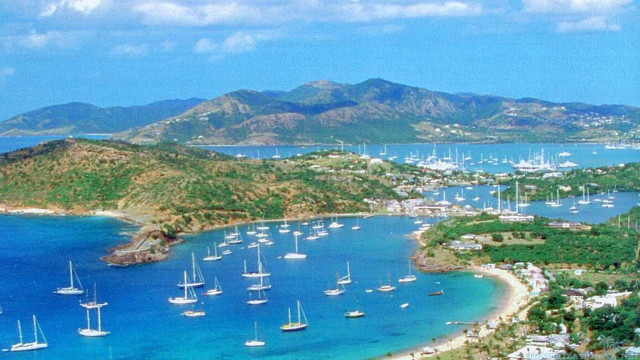 Boats beach mountains blue sky free wallpaper for desktop - medium preview image