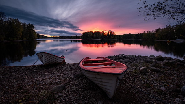 Boats lake sunset cloudy sky free wallpaper for desktop - medium preview image