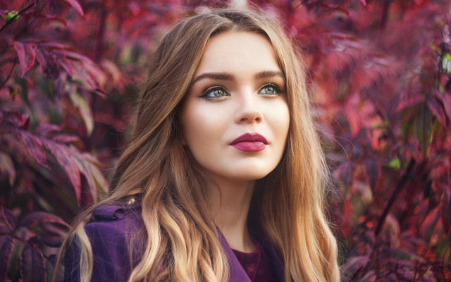 Woman blueeyes longhair purpleflowers portrait free wallpaper for desktop - medium preview image