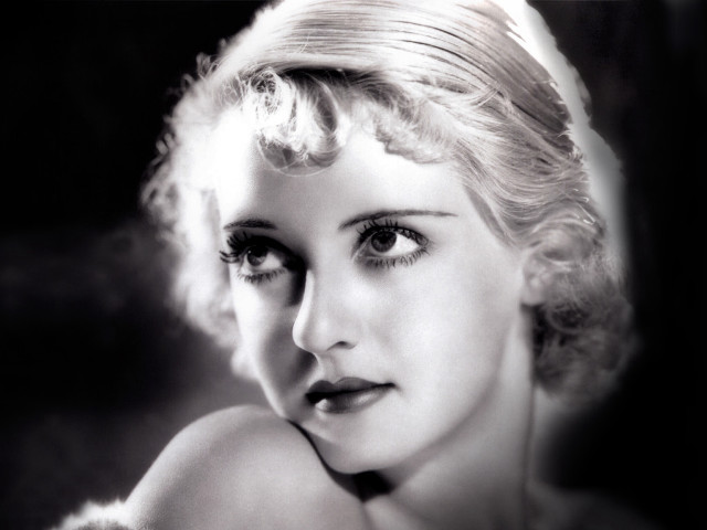 Black white blonde fur portrait free wallpaper for desktop - medium preview image