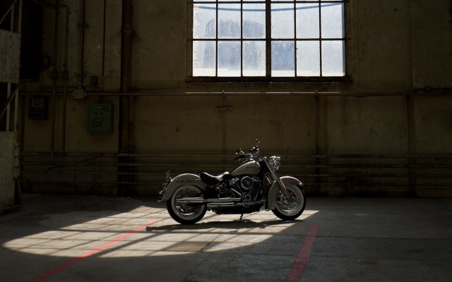 Motorcycle building window redline photorealism free wallpaper for desktop - medium preview image
