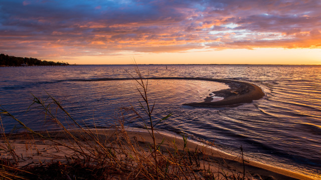 Wave shore sunset boat person free wallpaper for desktop - medium preview image