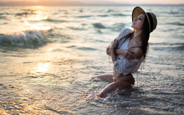 Woman hat beach sunset ocean free wallpaper for desktop - medium preview image