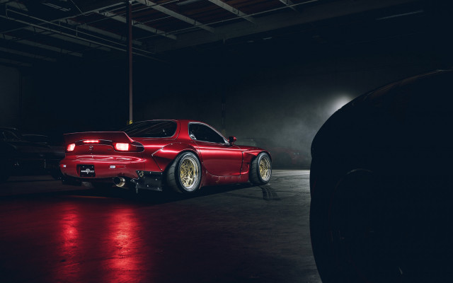 Red car garage puzzle edroth free wallpaper for desktop - medium preview image