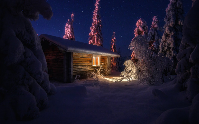 Cabin woods night snow moon free wallpaper for desktop - medium preview image