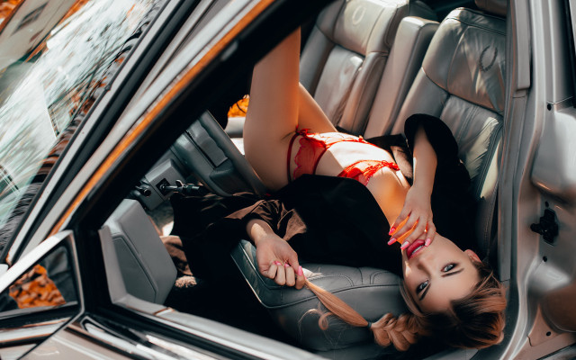 Woman car legs window fashion free wallpaper for desktop - medium preview image
