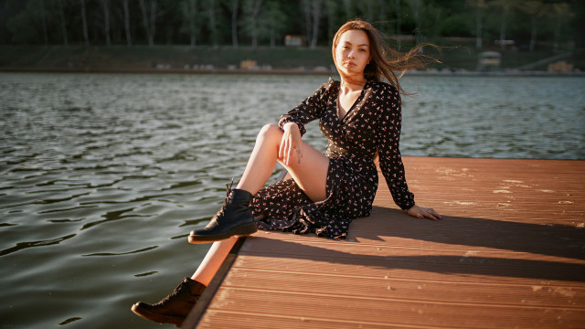 Woman dock water dress boots free wallpaper for desktop - medium preview image