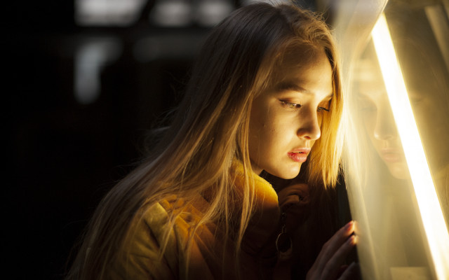 Woman light blinds serious photorealistic free wallpaper for desktop - medium preview image