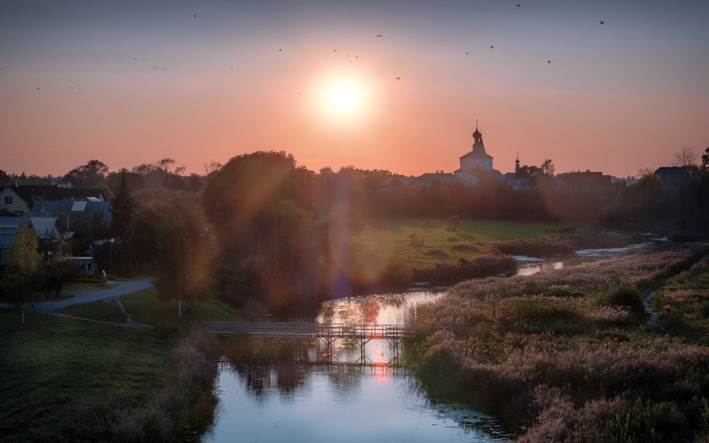 Danube bridge church sunset birds free wallpaper for desktop - medium preview image