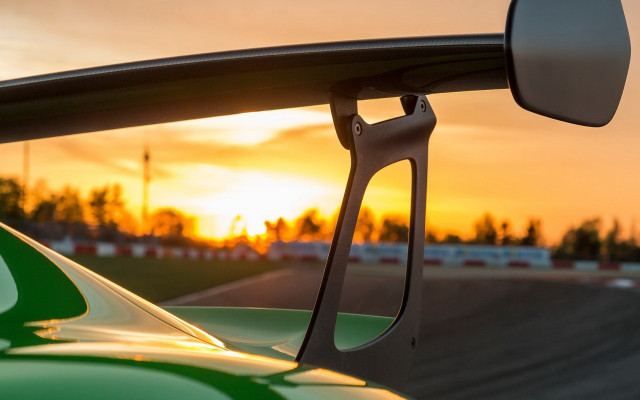 Sunset reflection car beach autumn free wallpaper for desktop - medium preview image