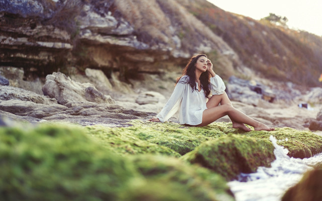 Woman rock river moss cliff free wallpaper for desktop - medium preview image