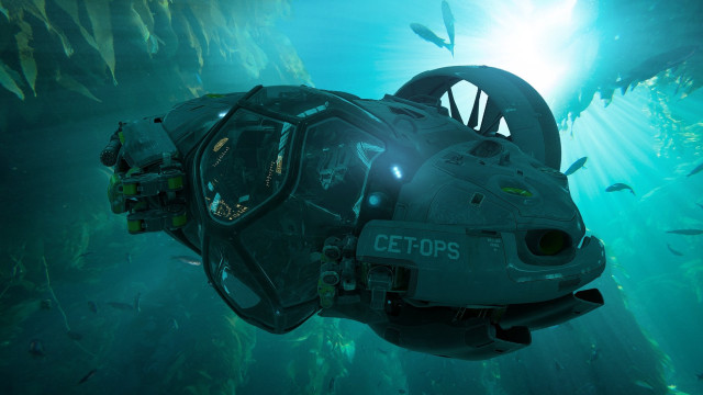 Underwater vehicle aquarium fish light free wallpaper for desktop - medium preview image