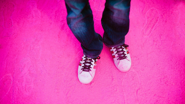 Florianne becker pink carpet white free wallpaper for desktop - medium preview image