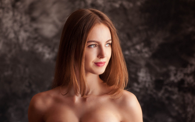 Woman portrait graywall darkbackground browneyes free wallpaper for desktop - medium preview image