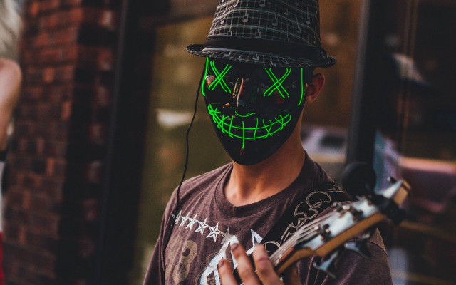 Man mask guitar hat smile free wallpaper for desktop - medium preview image
