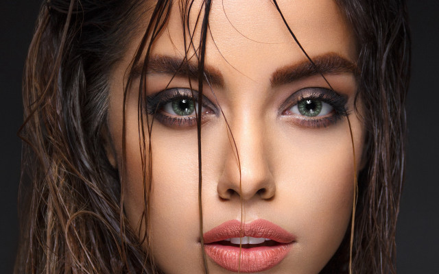 Woman long hair red lip free wallpaper for desktop - medium preview image