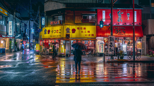 Rainy night umbrella cyberpunk city free wallpaper for desktop - medium preview image