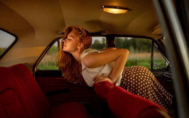 Woman backseat cinematic photorealistic leopard free wallpaper for desktop - medium preview image