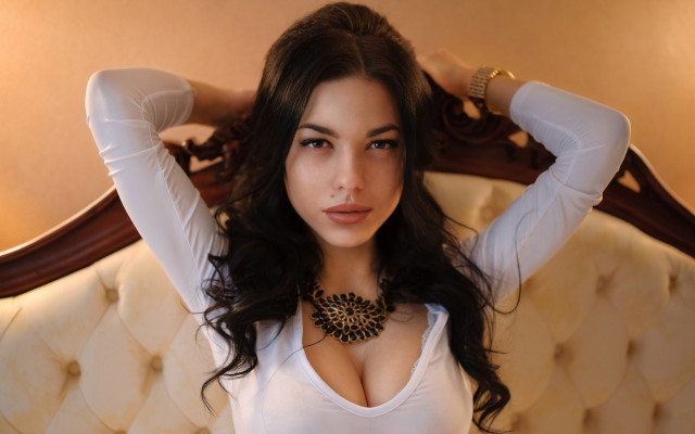 Elina karimova gothic portrait white free wallpaper for desktop - medium preview image