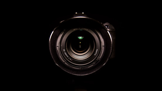 Camera lens green light macro free wallpaper for desktop - medium preview image