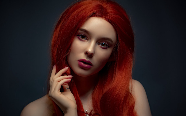 Redhair ring pose portrait blueeyes free wallpaper for desktop - medium preview image