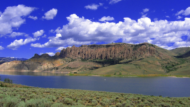 Lake mountains clouds sheep grassland free wallpaper for desktop - medium preview image
