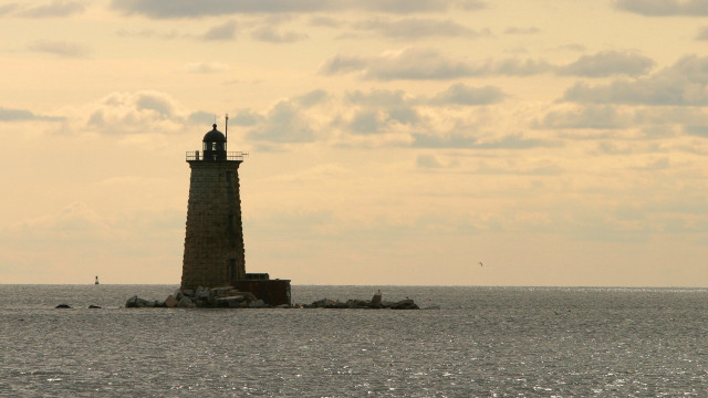 Lighthouse island ocean clouds sunset free wallpaper for desktop - medium preview image