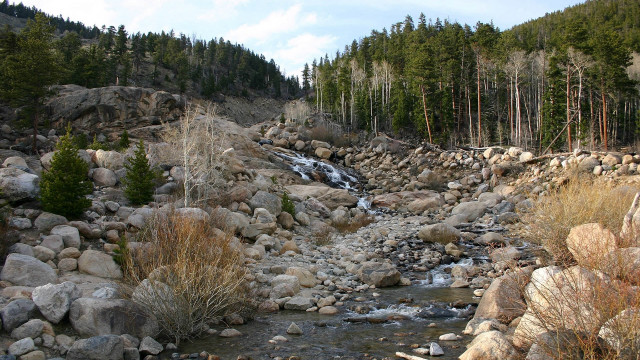 Rocky forest stream waterfall nature free wallpaper for desktop - medium preview image