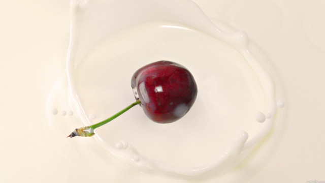 Cherry liquid bowl flower stem free wallpaper for desktop - medium preview image