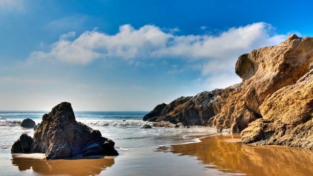 Rocky beach water rock formation free wallpaper for desktop - medium preview image