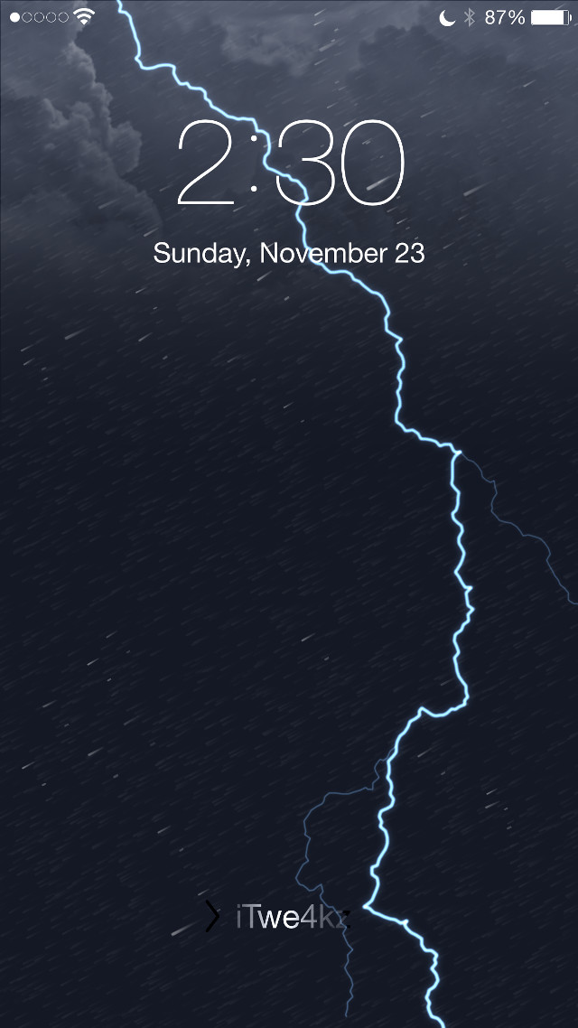 Weather clock lightning time #2 free wallpaper for mobile - medium preview image