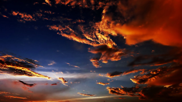 Sunset clouds blue sky orange free wallpaper for desktop - medium preview image